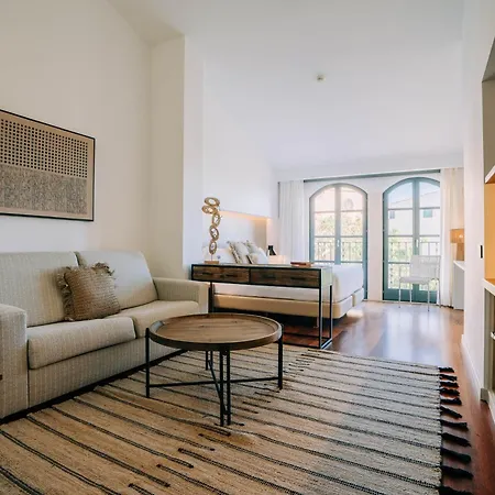 Gran Claustre Boutique & 4* التافولا