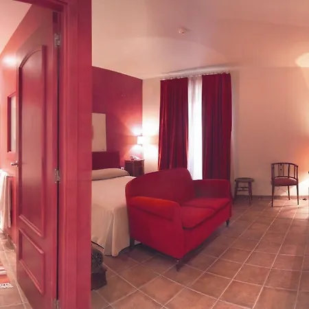 Gran Claustre Boutique & 4* التافولا