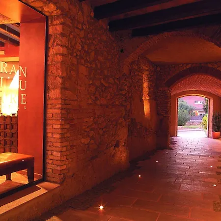 Gran Claustre Boutique & فندق التافولا