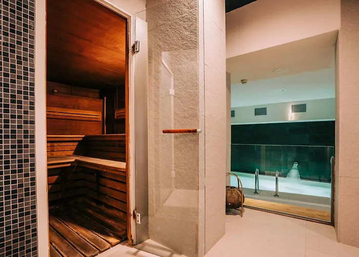 Hotel Gran Claustre Boutique 4*