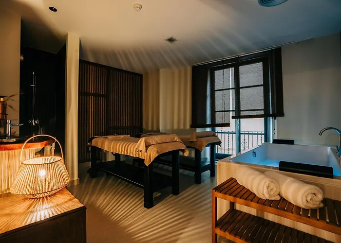 Gran Claustre Boutique Hotel 4*